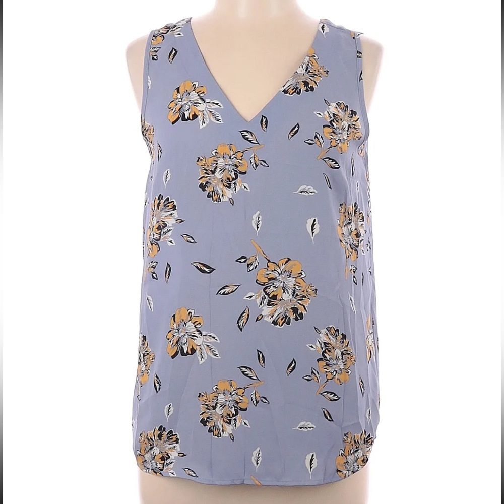 Maurices Women Blue Sleeveless Blouse M